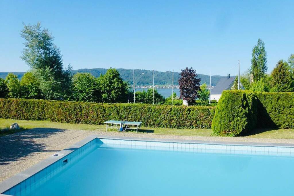 Die Seeblume - Ferienwohnung Mit Pool Und Seeblick Bodman-Ludwigshafen Buitenkant foto