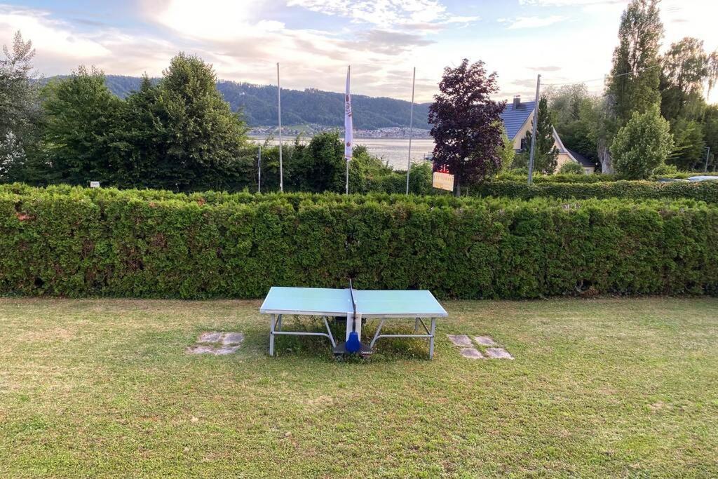 Die Seeblume - Ferienwohnung Mit Pool Und Seeblick Bodman-Ludwigshafen Buitenkant foto