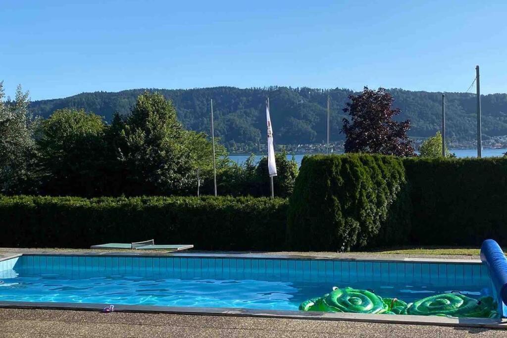 Die Seeblume - Ferienwohnung Mit Pool Und Seeblick Bodman-Ludwigshafen Buitenkant foto